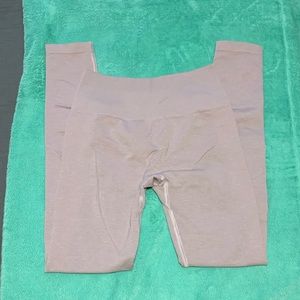 Alphalete Amplify leggings/color viola/size small